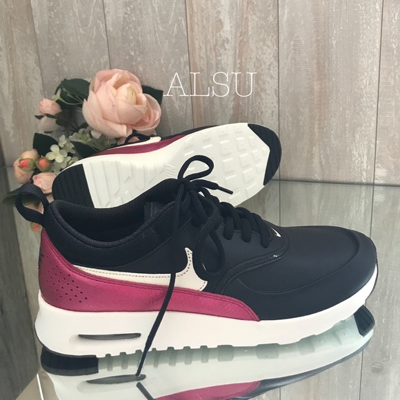 Nike Air Max Thea Premium Black Cherry🍒AUTHENTIC - Picture 6 of 7